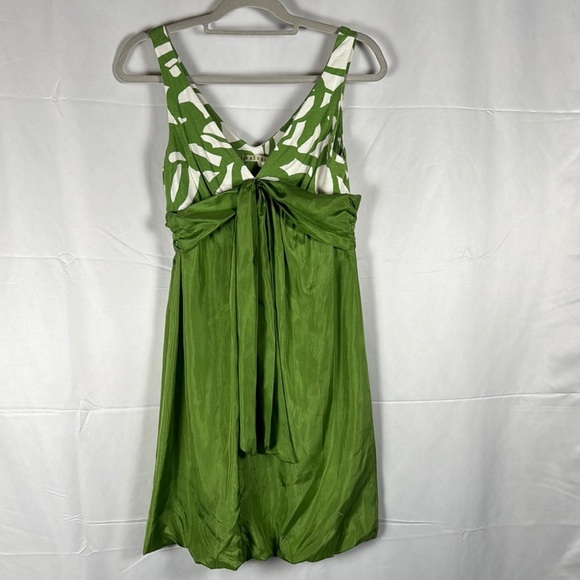 Anthropologie Velvet Vintage Dress Babydoll Bubble Hem Tie Front Forest Twee M - Picture 1 of 16